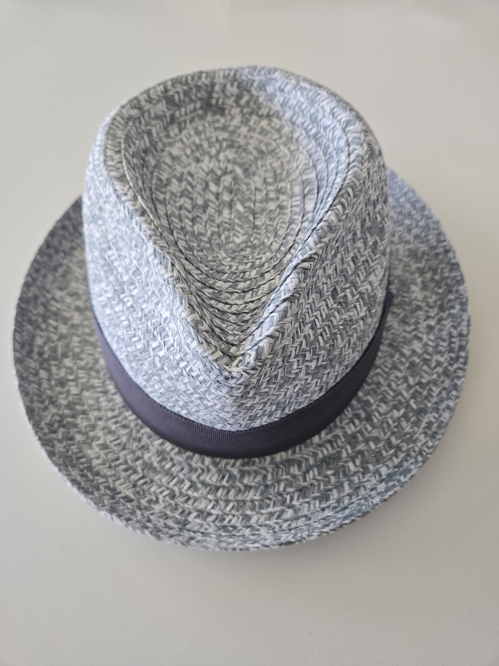 Bailey Of Hollywood Medium Woven Fedora Hat in Grey and White with Dark Band